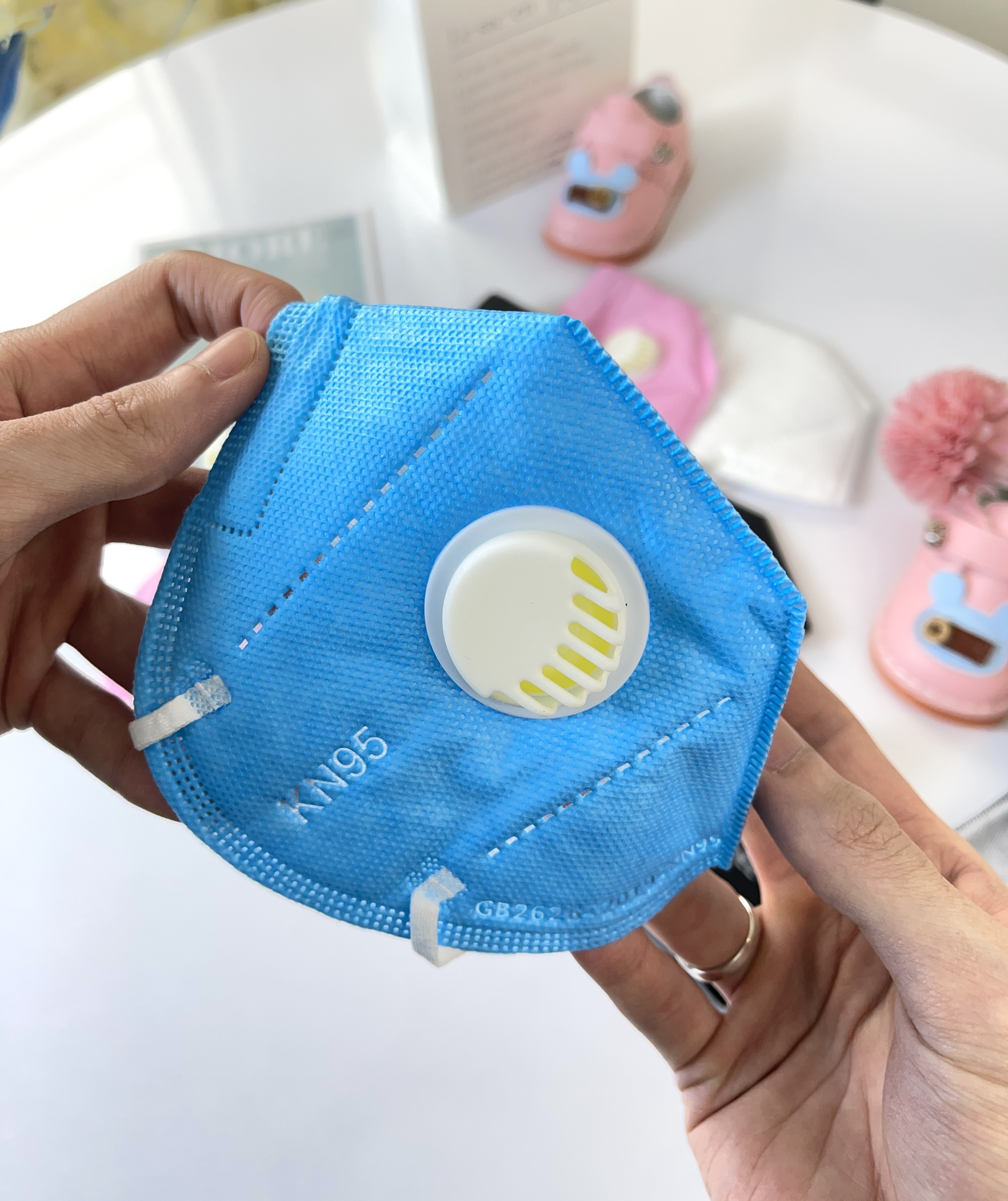 Khẩu Trang KN95 Có Van Thở 6 Lớp Than Hoạt Tính, Chống Bụi Mịn- Hàng Quảng Châu Cao Cấp