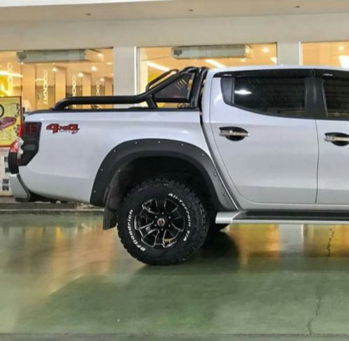 Mitsubishi Triton 2019 4door v9 Roll Bar ราคา 4,799 บาท*ส่งฟรี