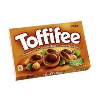 Kẹo Caramen Mềm Phủ Sô-Cô-La Nhân Hạt Dẻ Toffifee 125g