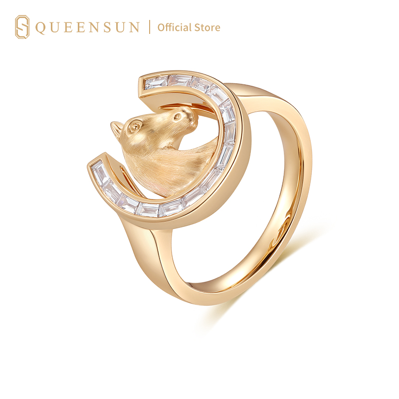 18k Gold Lab Diamond Horse Zodiac Crescent Moon Ring | Lab Diamond Crescent Moon Ring | Horse Zodiac Jewelry | Sparkling Baguette Diamond Ring | Minimalist Luxury Daily Wear Ring 18K金培育钻石月牙形马形戒指