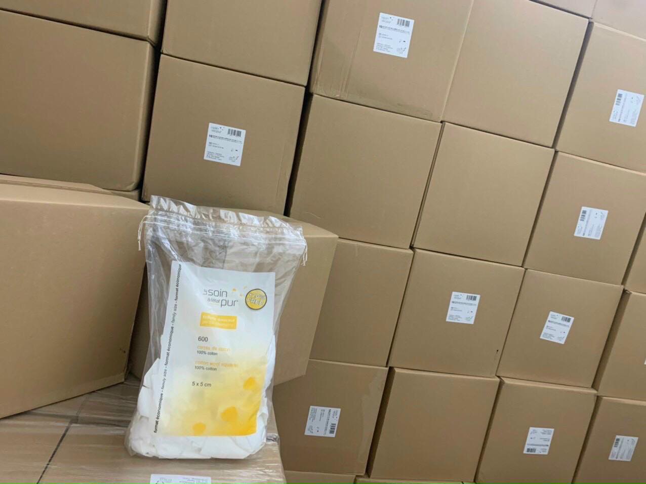 Bông tẩy trang TETRA 600 miếng