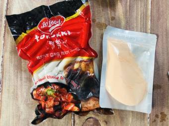 Combo tokpokki lắc phô mai siêu rẻ(1kg bánh gạo Jofood kèm 100g bột phô mai )