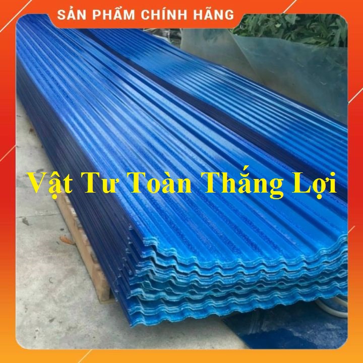 ( Khổ rộng 1.05m x dài 1.8m x 8dem ) Tôn nhựa dạng sóng màu xanh lấy ánh sáng che mưa