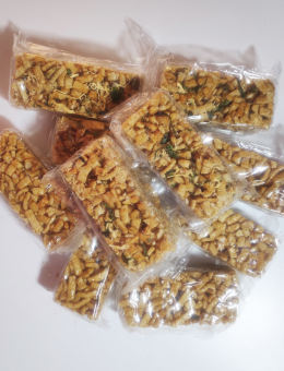 Cốm Mì Chà Bông ( 10 cái/gói )