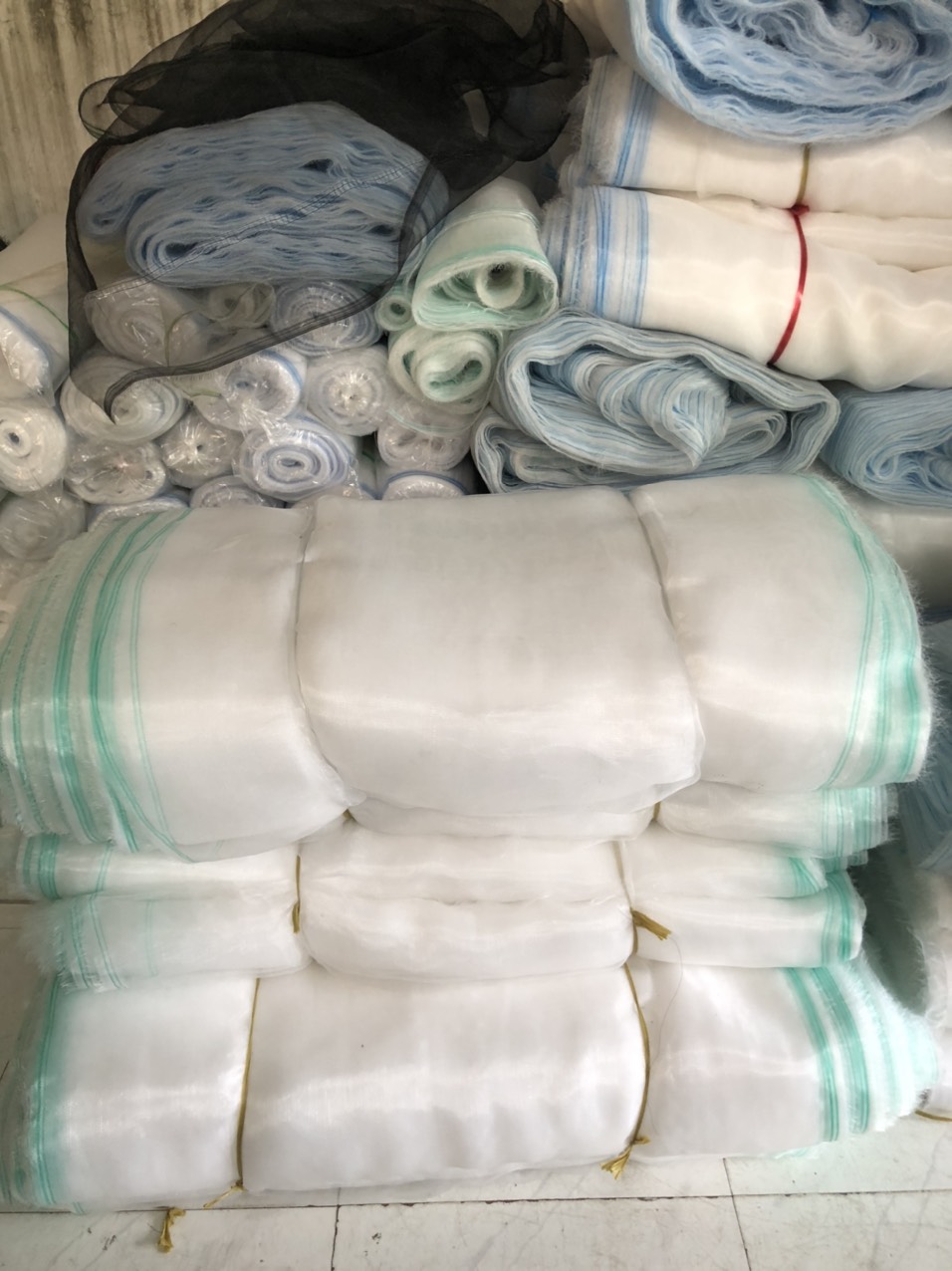 Lưới mùng chắn côn trùng, che vườn rau, chống muỗi khổ 1m - 1m7