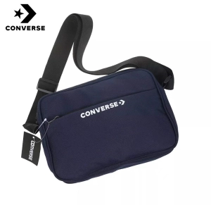 ภาพหน้าปกสินค้ากระเป๋าสะพาย Converse ใหม่ กระเป๋าสะพายข้างแบบสบาย ๆ ที่เกี่ยวข้อง