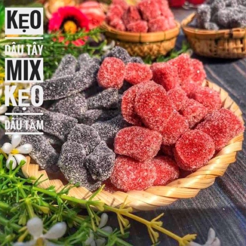 Combo 500gr Kẹo dẻo dâu tây + 500gr kẹo dẻo dâu tằm Đặc Sản Đà Lạt Dẻo Ngon