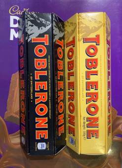 Socola Toblerone 100g (vị: sữa, đen)