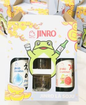 Hộp quà_Soju Hàn Quốc Jinro gồm 5 chai và 2 Ly