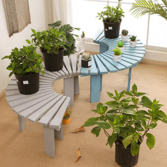 Kệ vòm bán nguyệt Keria làm ghế ngồi gốc cây ngoài trời trang trí góc vườn nhà hàng tạo góc thư giãn nhẹ nhàng đẹp mắt