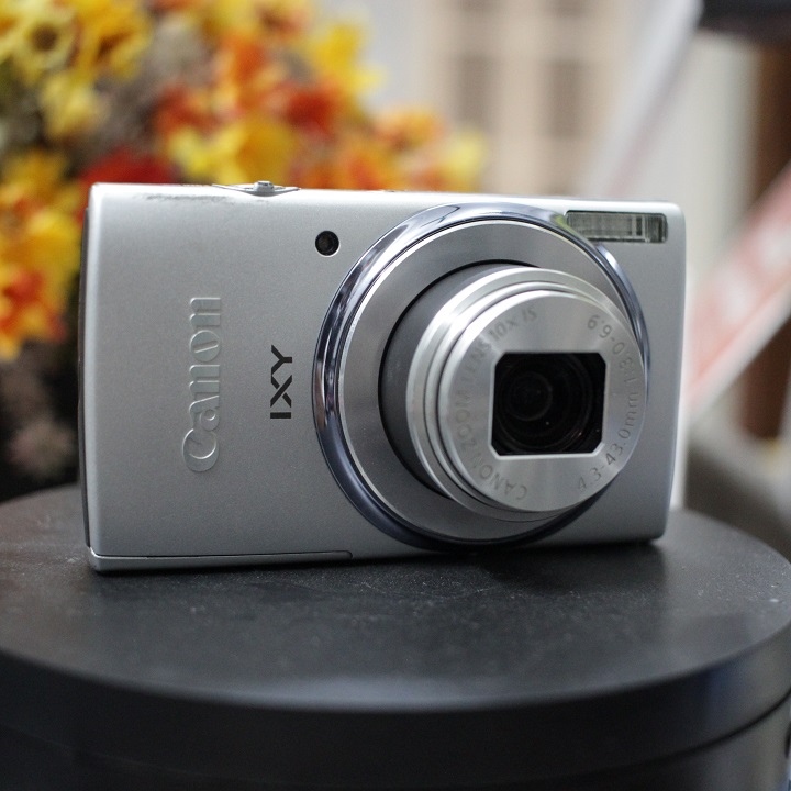 Máy ảnh canon ixy 140 20mpx quay chụp tốt