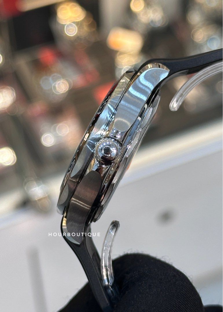* READY STOCK * Omega SeaMaster 300 Black On Rubber Men's Automatic Divers Watch 210.32.42.20.01.001 · v3