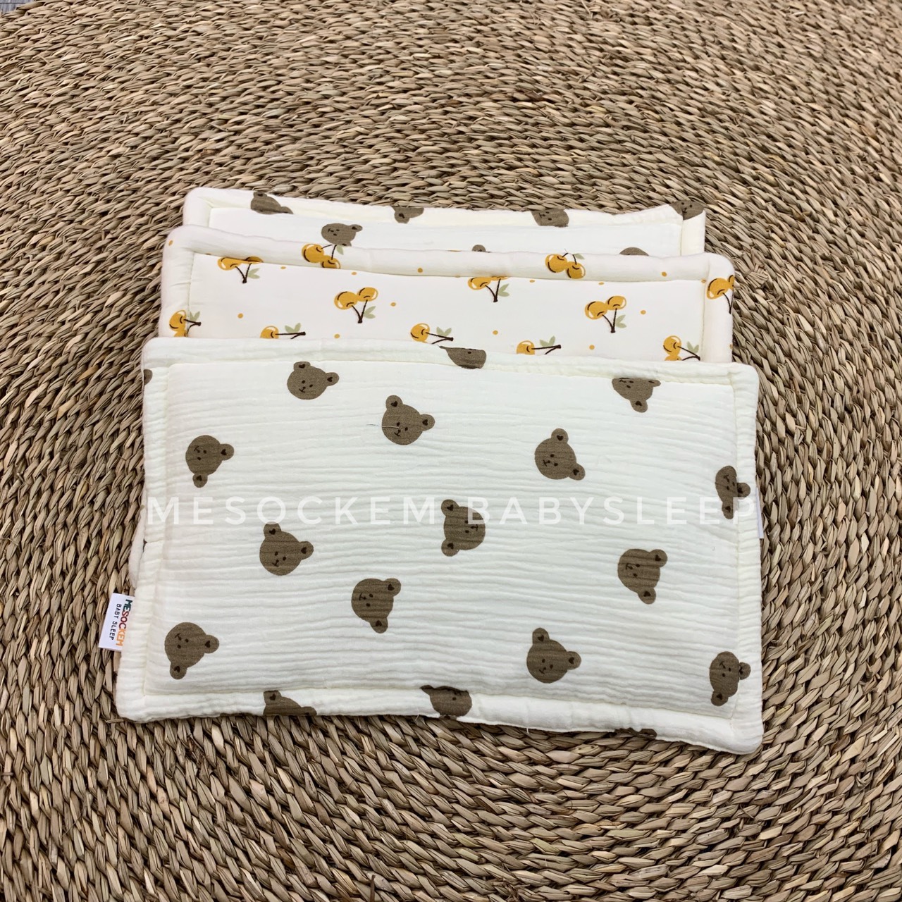 Gối xô muslin mỏng cho bé