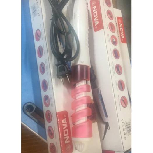 Máy làm xoăn tóc Nova NHC-8558 nhỏ mà có võ