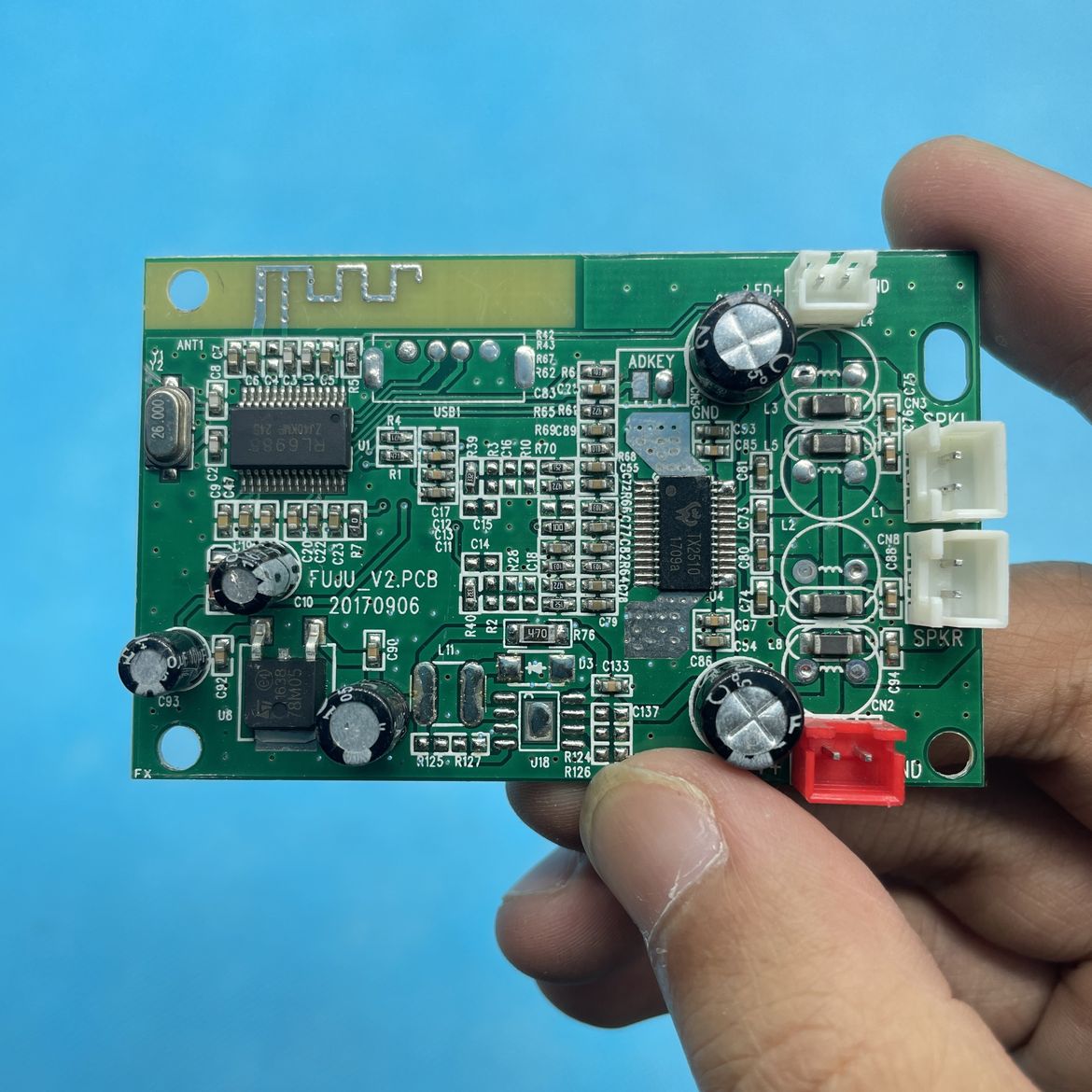 Mạch bluetooth FUJU công suất 2x20w nhỏ gọn khởi động êm