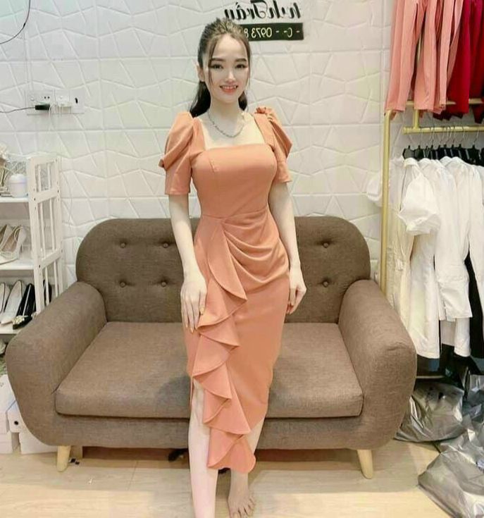 [Hàng Hot] Đầm Váy Nữ Ôm Body Tay Phồng Cổ Vuông Bèo Lai Xếp Ly Eo Màu ( Hồng , Đỏ ) Thời Trang Kiểu Cách Đi Chơi, Đi Dự Tiệc D.ONE FASHION, Mẫu Free Size (40-55Kg) Mặc Vừa