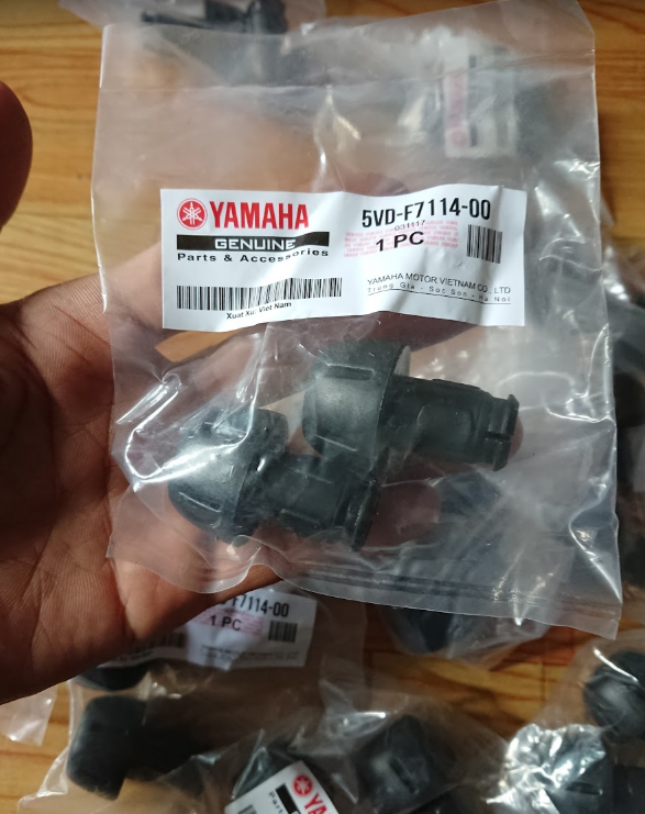 Cặp gù exciter 150 hàng thay thế / gù tay nắm ex 150