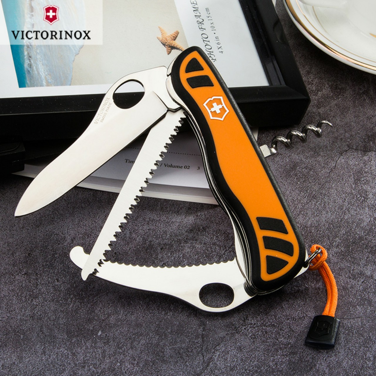 Dụng cụ đa năng victorinox 111mm hunter xt-new fullbox