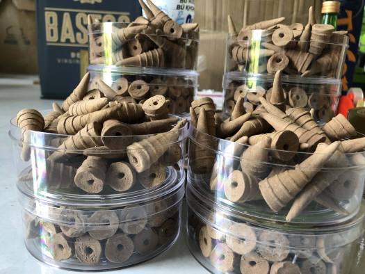 Nụ đuổi muỗi thảo dược thần thánh - Thương hiệu Quà 3 Miền