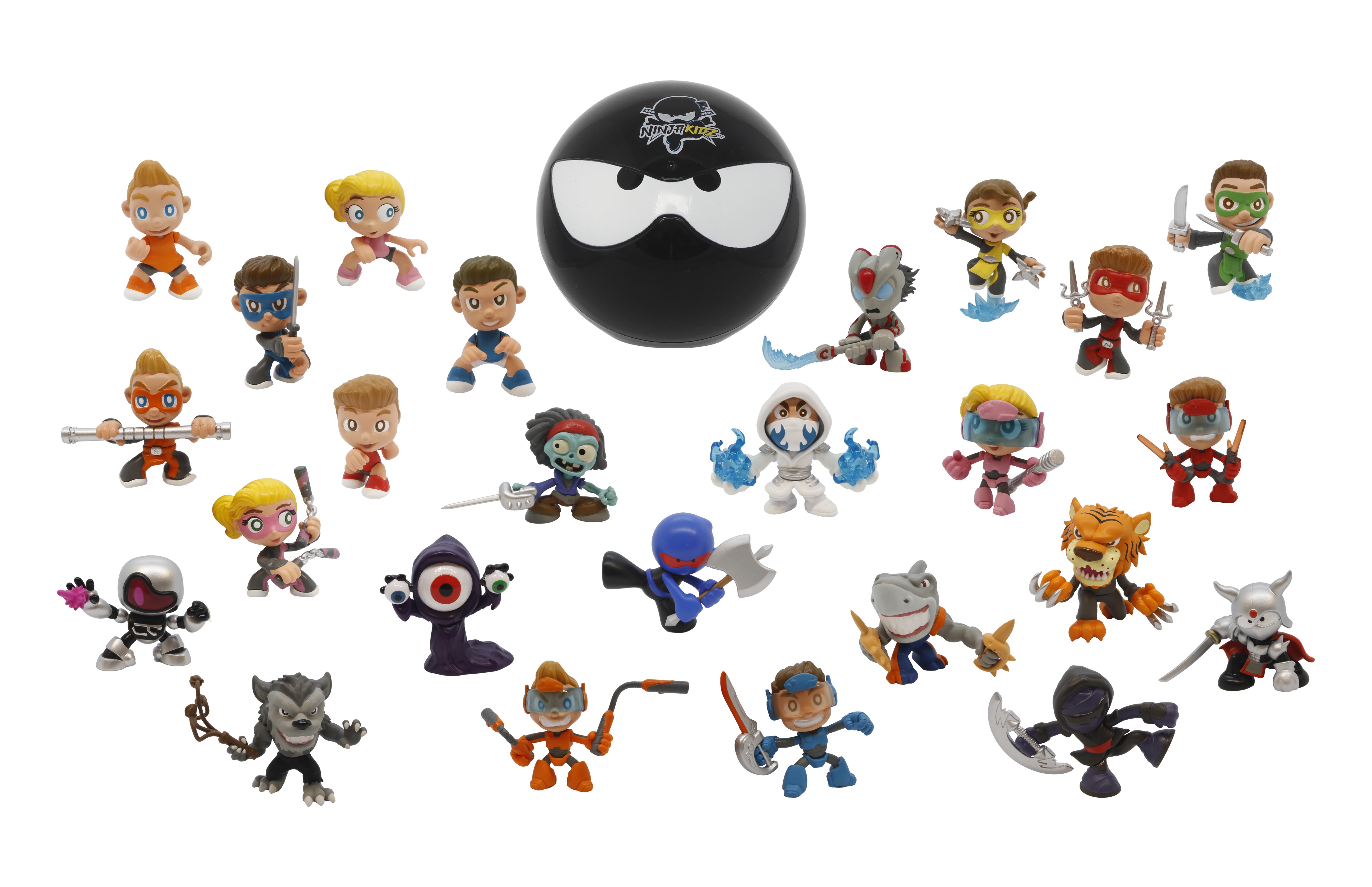 NINJA KIDZ TV Giant Mystery Ninja Ball Includes 25 Ninja