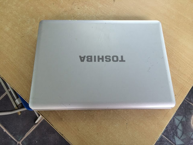 Laptop toshiba satelite l300 pentium ram 4g hdd 250g 15.4inch