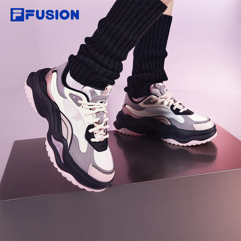 White fila sale platform sneakers