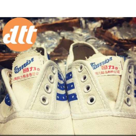 Giày Bata Tàu Warrior Đế Đen (size từ 38 đến 43)