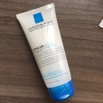 Sữa Rửa Mặt Và Tắm Cho Da Khô, Da Nhạy Cảm, Mẫn Ngứa La Roche-Posay Lipikar Syndet AP+ Cream (100ml)