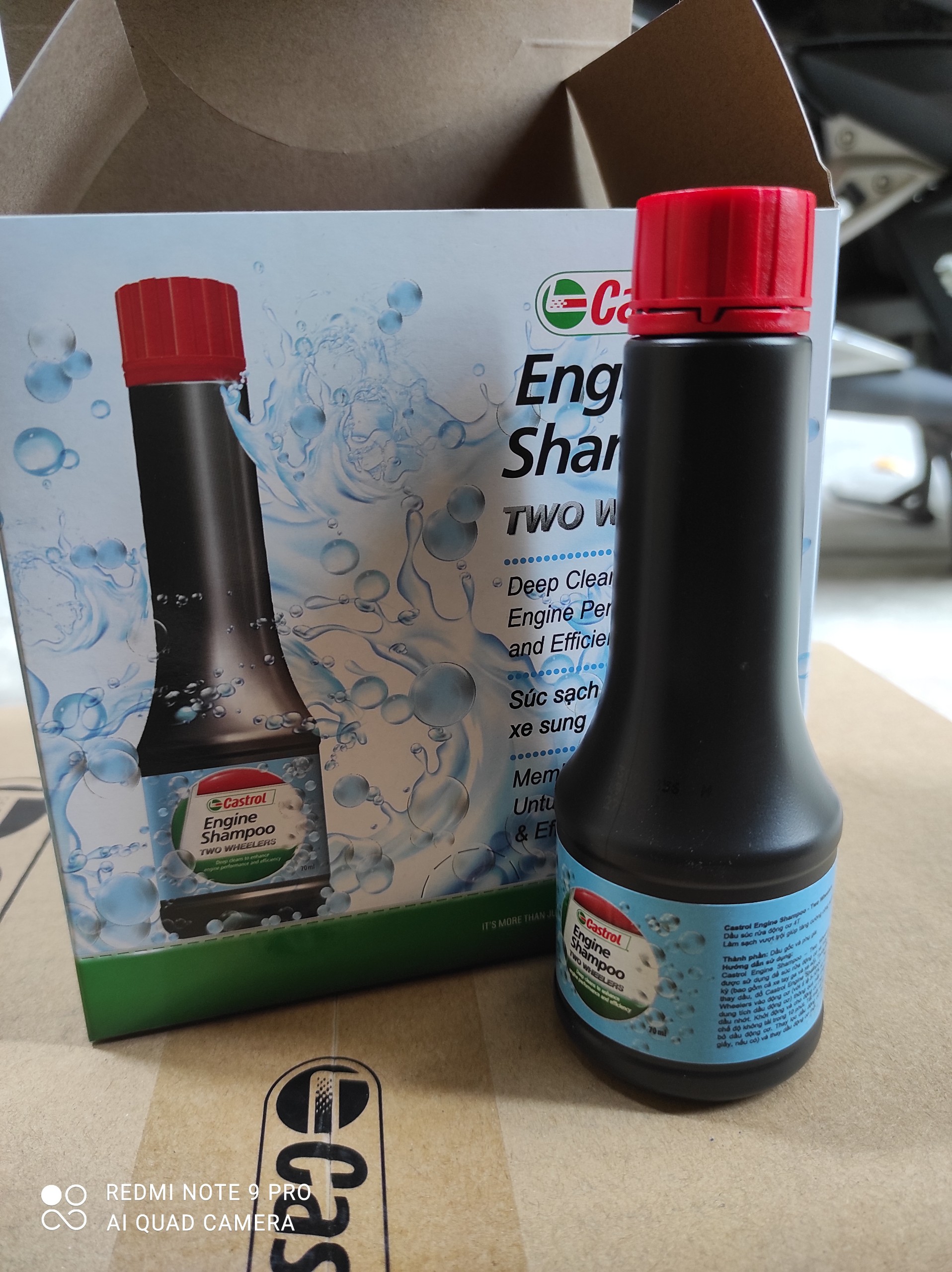 Dung dịch súc rửa động cơ xe máy 4T Castrol shampoo 70ml
