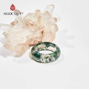 Nhẫn Đá Băng Ngọc Thủy Tảo Mệnh Mộc Hoả (màu xanh) - Ngọc Quý Gemstones