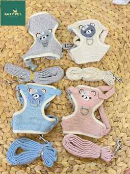 Đai yếm có dây dắt xinh xắn hình gấu cho chó mèo