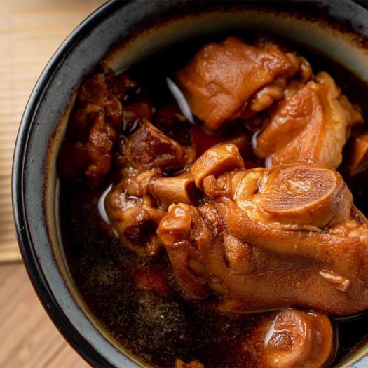 Giò heo kho đồ hộp Đài Loan 425g Hsin Tung Yang 新東陽紅燒豬腳