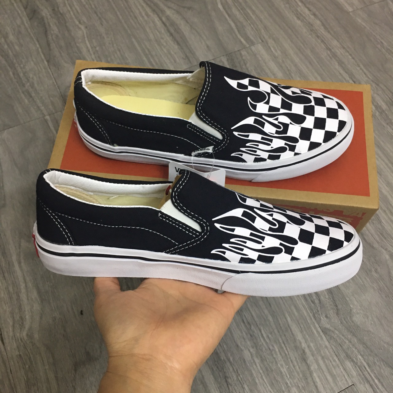 [TẶNG HỘP] Giày ván slip on lười caro lửa ĐỎ size 36-43 NAM NỮ COUPLE