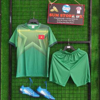 Đồ Đá Banh CLB Việt Nam Thủ Môn Xanh 2021–Áo Bóng Đá Nam Nữ Mẫu Mới