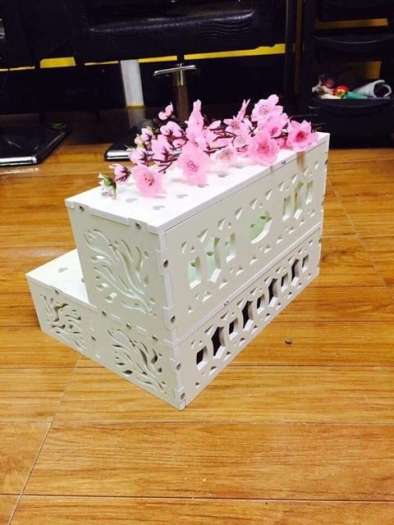 Kệ để chân khi làm móng