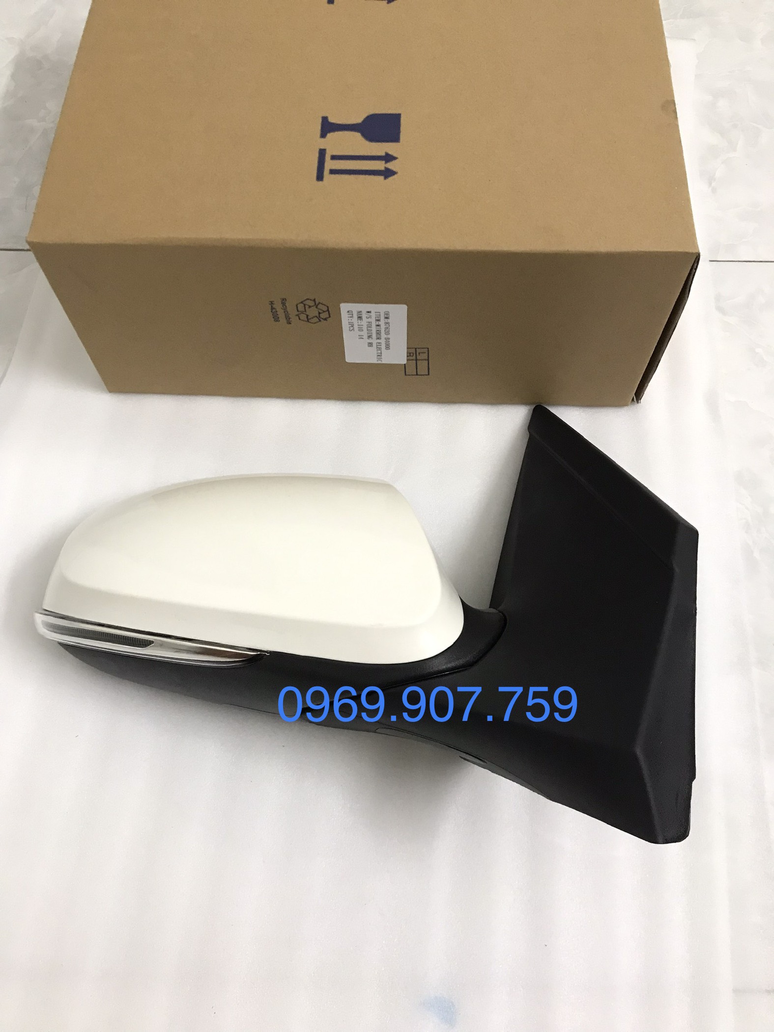 Gương chiếu hậu Grand I10 bản đủ có xi nhan