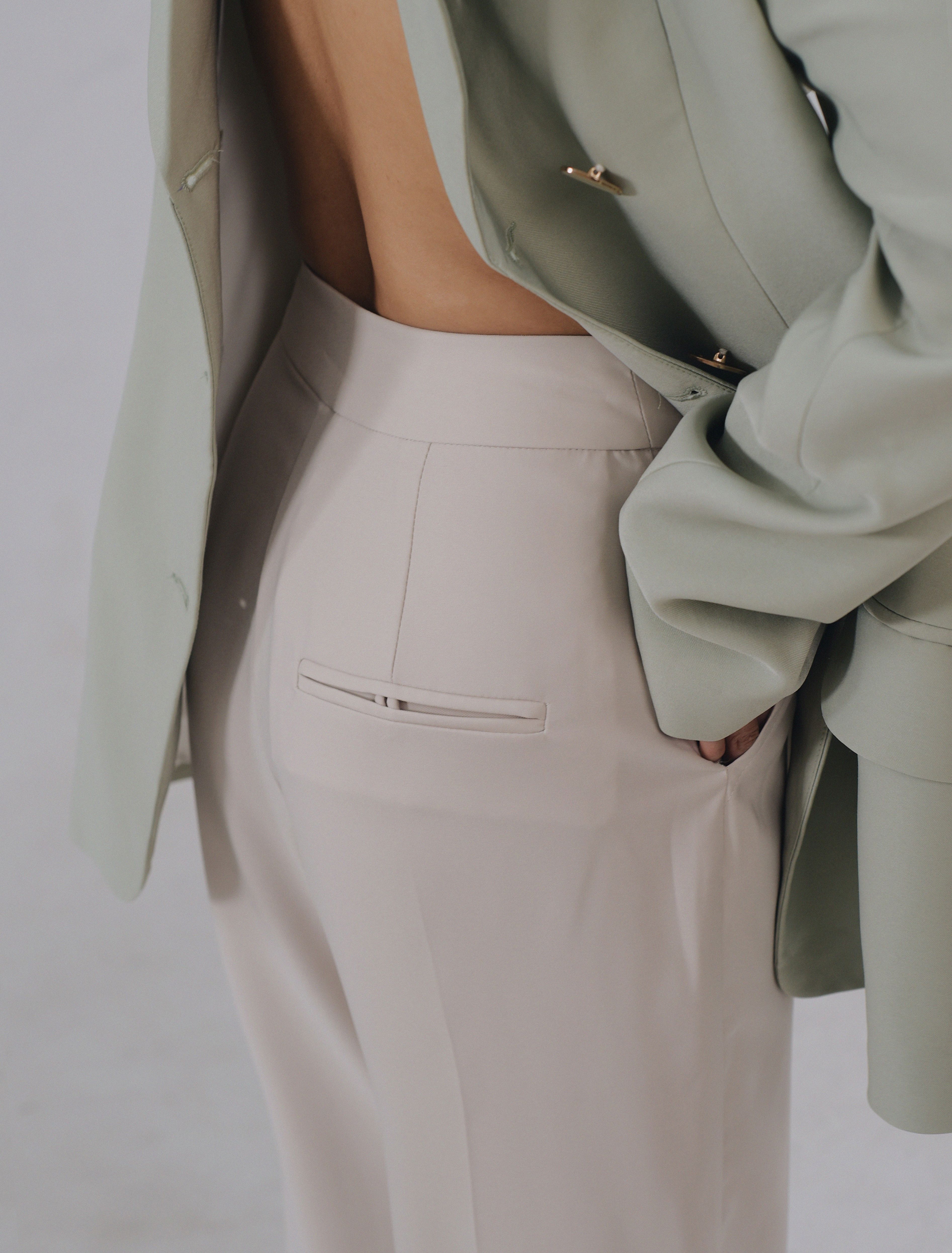 Quần ống suông màu be kiểu dáng cơ bản - "Dễ chịu" twill wide-leg pants by Ther Design