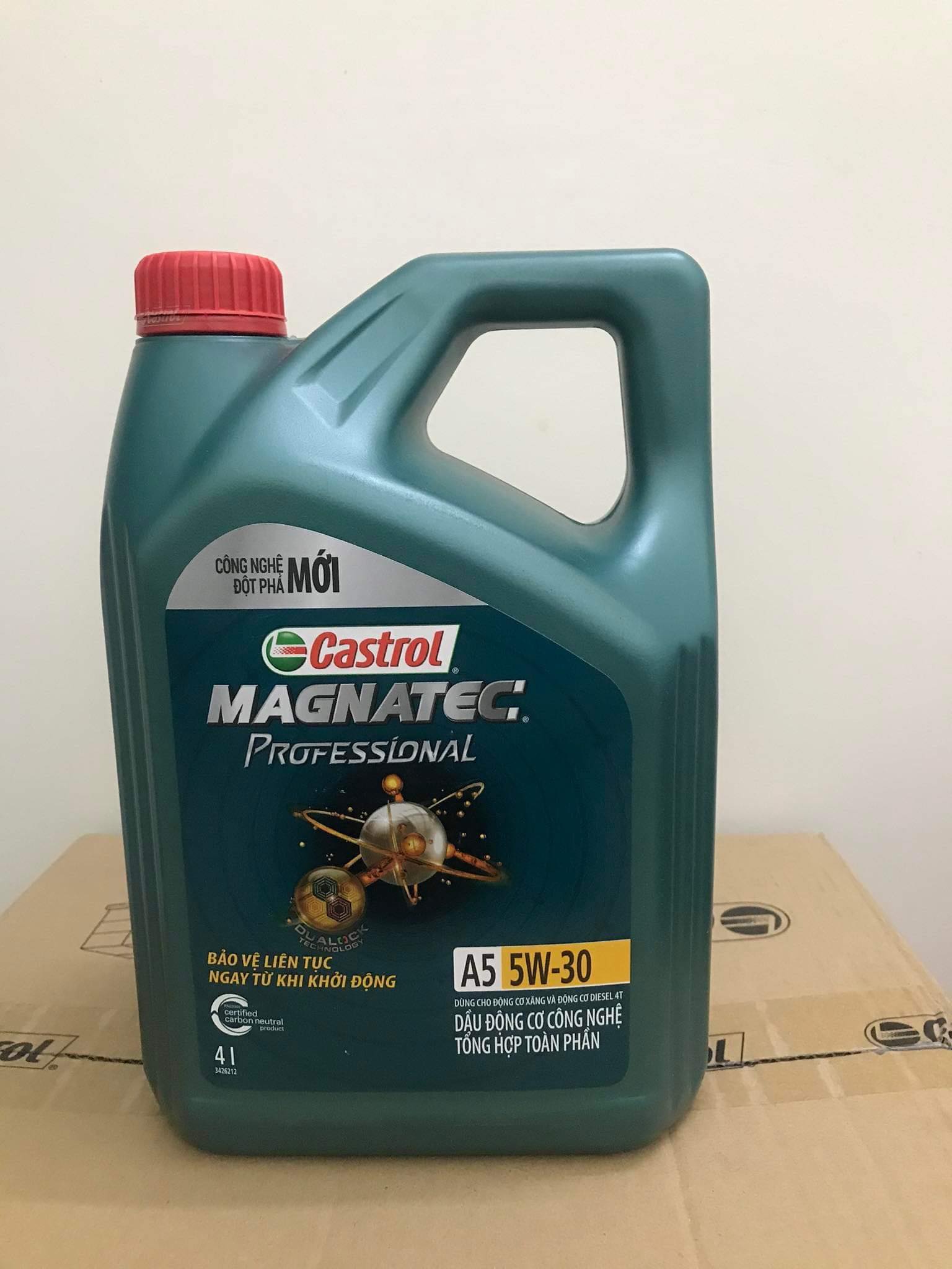 Dầu nhớt xe ô tô cao cấp Castrol Magnatec Professional A5 5W30 4L