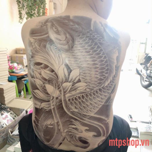 Hình xăm dán tattoo kín lưng cá chép trắng đen 34x48cm- tặng bắp tay xinh 15x21cm