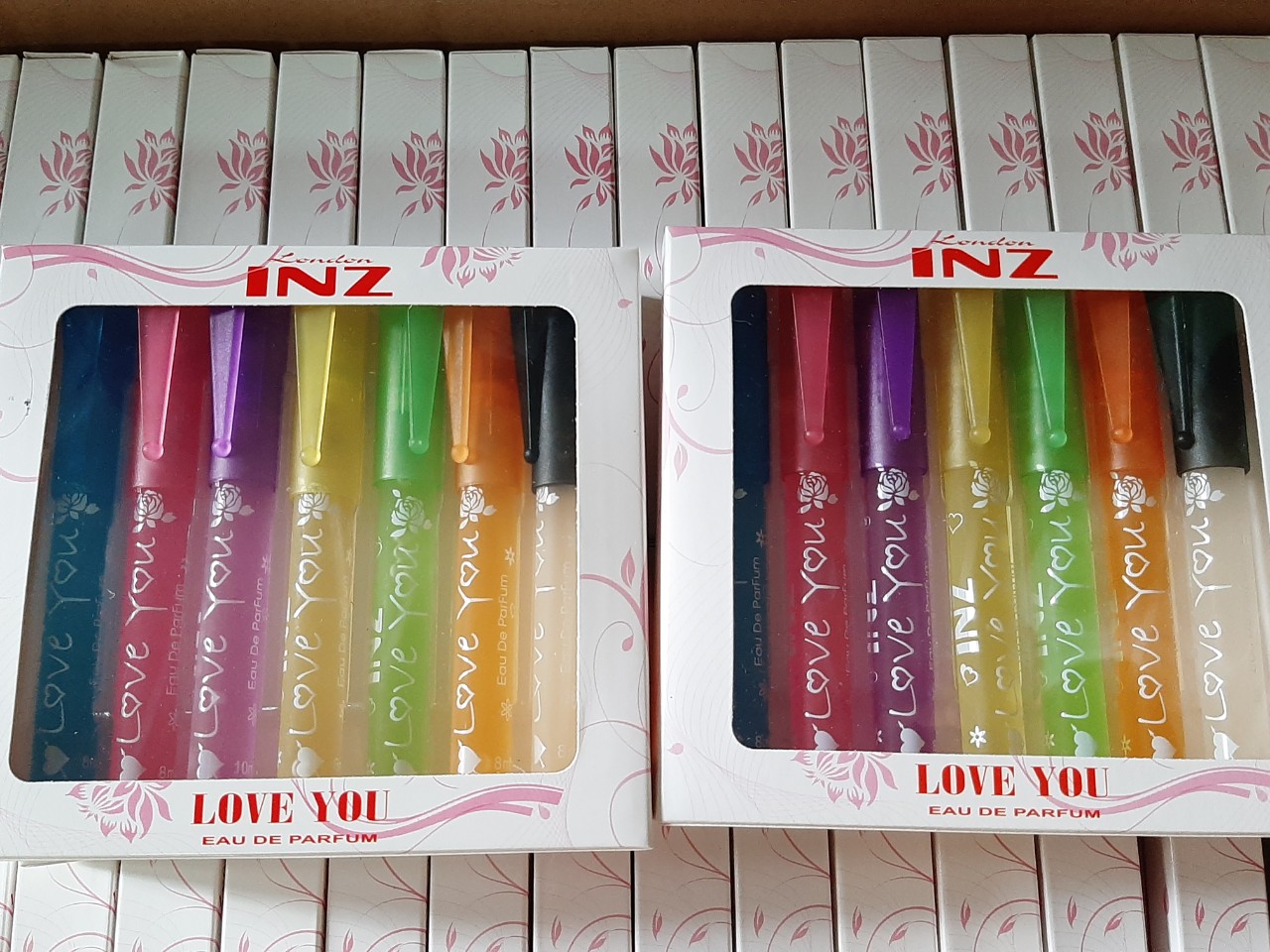 Set 7 chai nước hoa cây bút inz love you