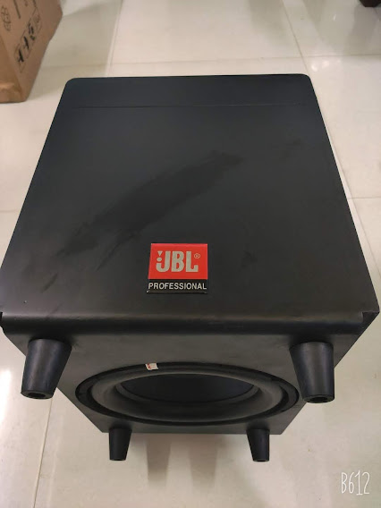Loa sub điện, siêu trầm JBL SW12UP, xuất xứ Thái Lan, bass 30, 500W ,loại úp đất mạnh mẽ. uy lực
