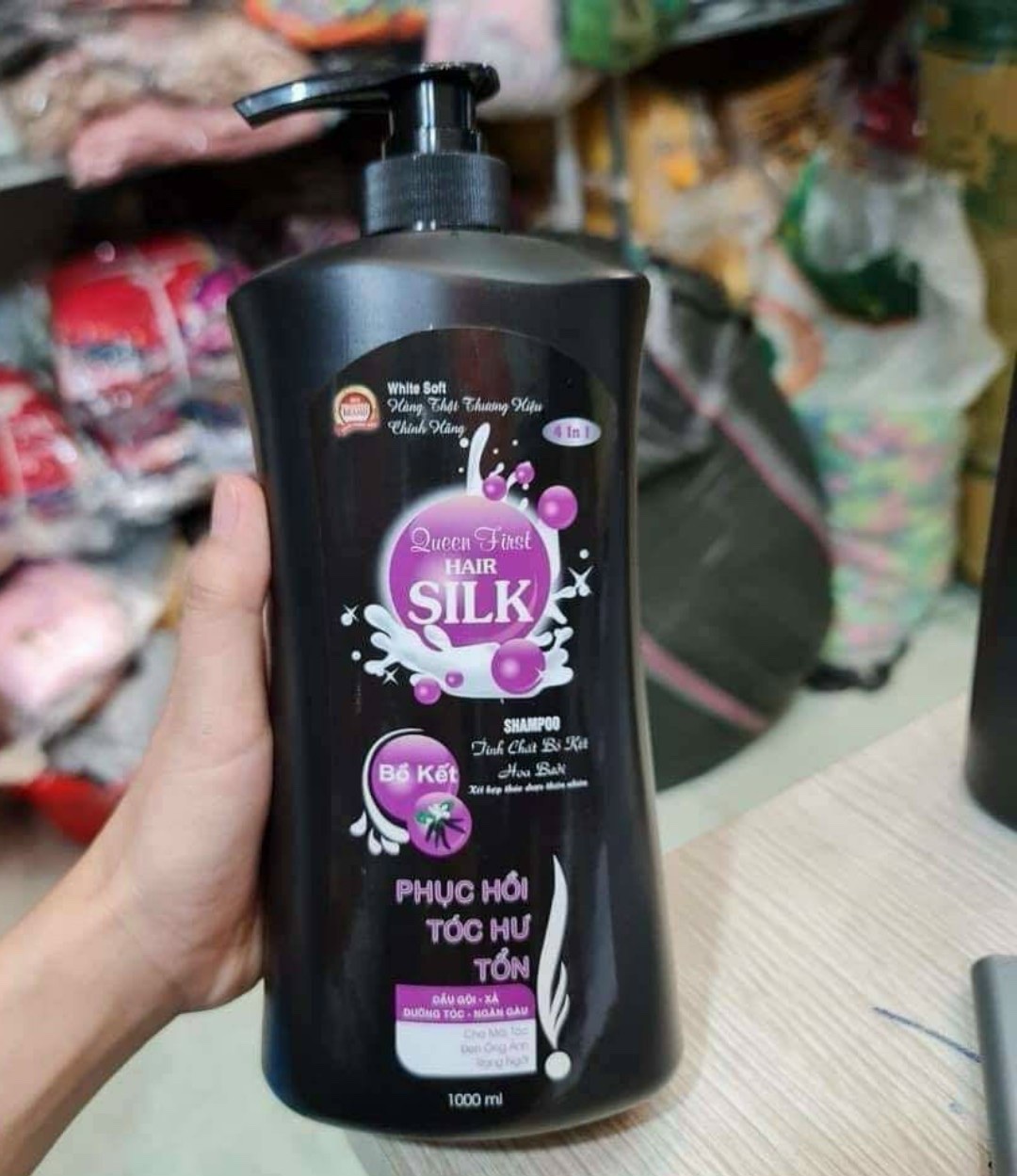 Đ-1chai dầu gội đầu bồ kết silk chai 1000ml dưỡng tóc suông mượt óng ả - bồ kết đen , dầu gội mượt tóc , dầu gội bồ kết , dầu gội silk 1000ml , dầu gội đầu chống rụng tóc