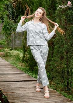 Bộ dài cổ danton cài nút mặc nhà Jubbie 40341