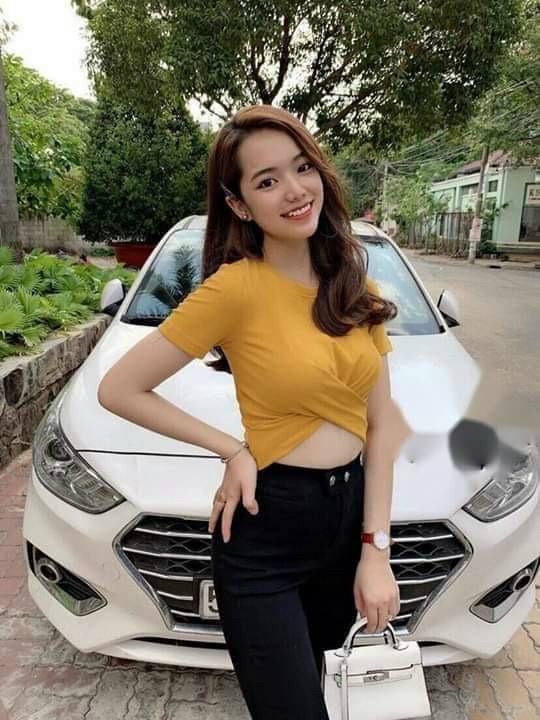 Áo thun nữ/ Áo croptop chéo bụng tay ngắn