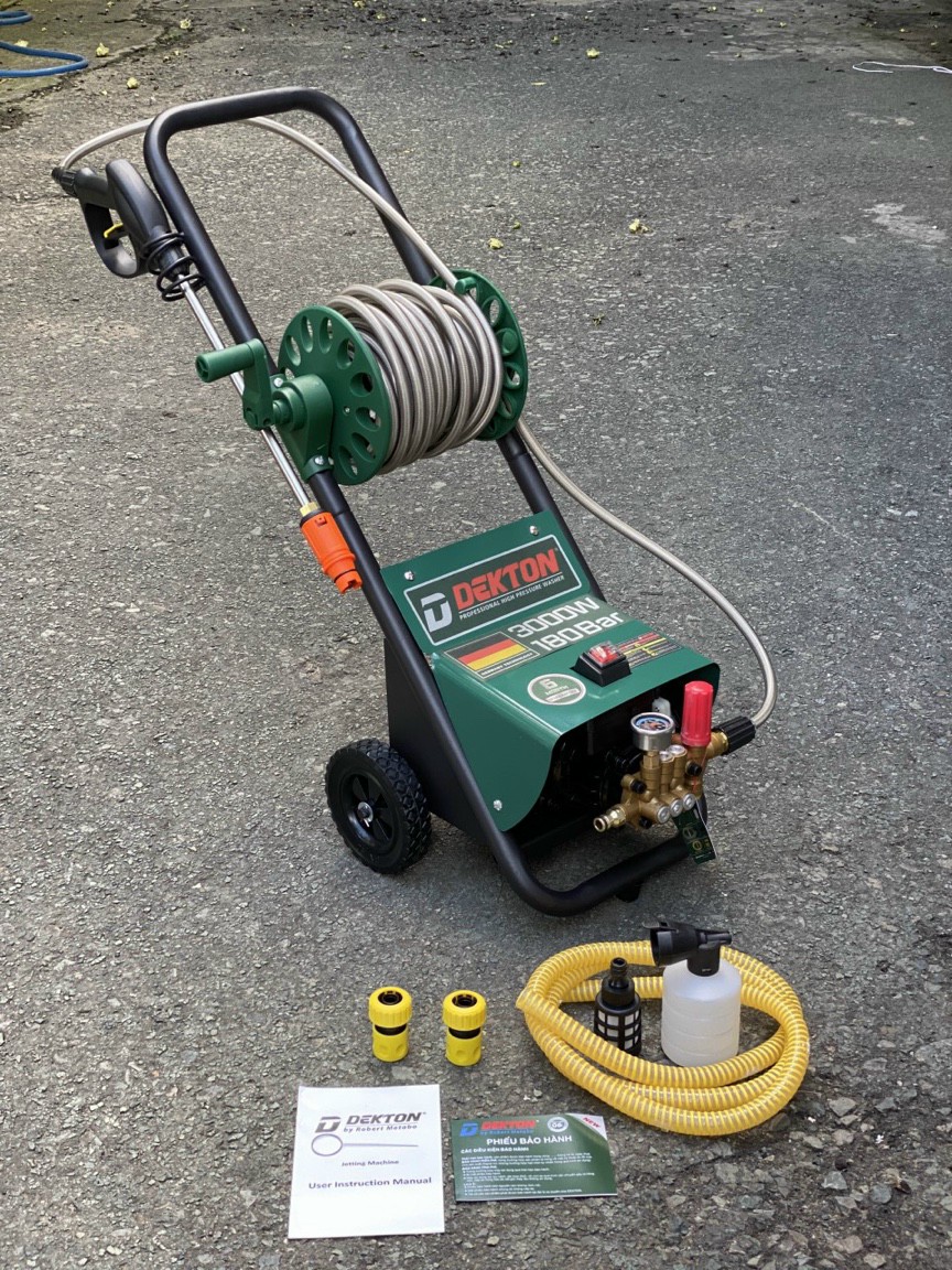 Máy Rửa Xe 3000W Dekton. DK-CWR3000A. Máy xịt cao áp