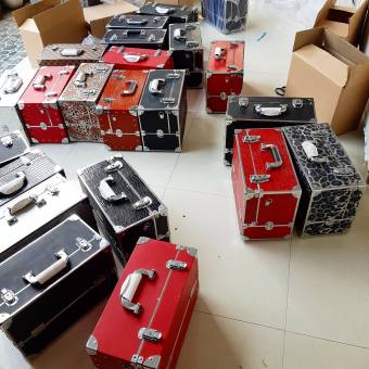 Thanh lý cốp Rẻ vô đối- Cốp Đựng Mỹ Phẩm Chuyên Nghiệp Size 40x20x26