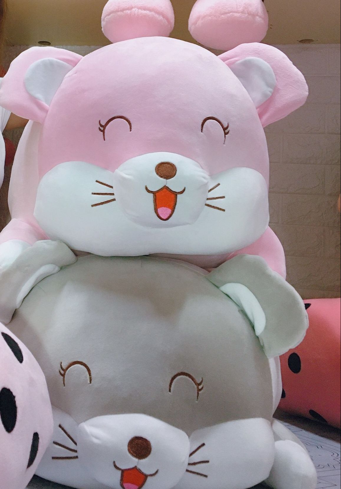 Gấu Bông Chuột - Gấu Bông Chuột Hoa Hồng - Gối Ôm Chuột Lười các size