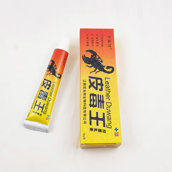 Kem bôi vảy nến hình bọ cạp vàng