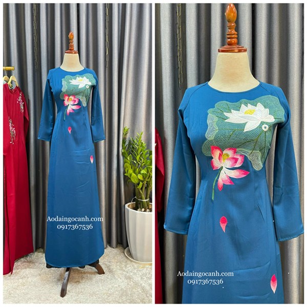 Áo dài thêu hoa sen xanh cổ vịt