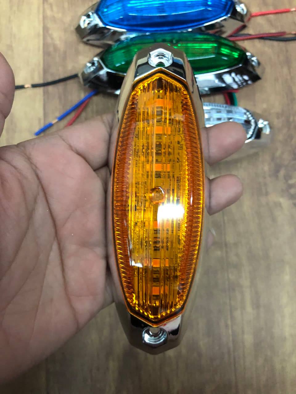 ĐÈN CHỚP NÓC NHÁY 4022